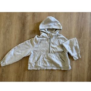 Lululemon scuba half zip hoodie